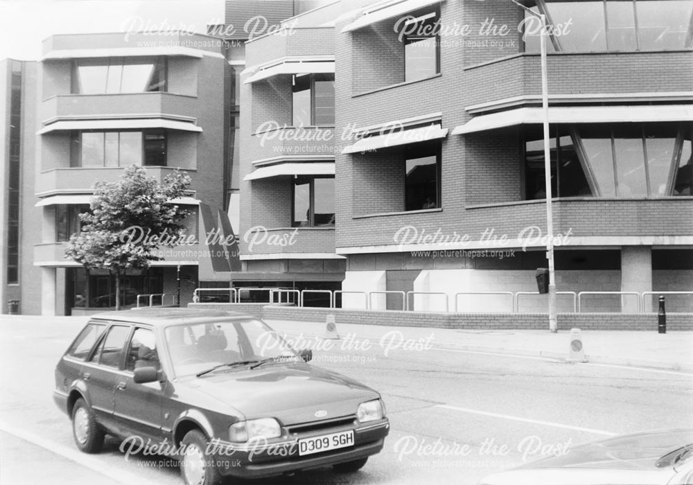 Central Library, New Beetwell Street, Chesterfield, 1995