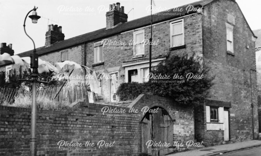 Mount Pleasant Cottages, Church Street North, Old Whittington, Chesterfield, 1971