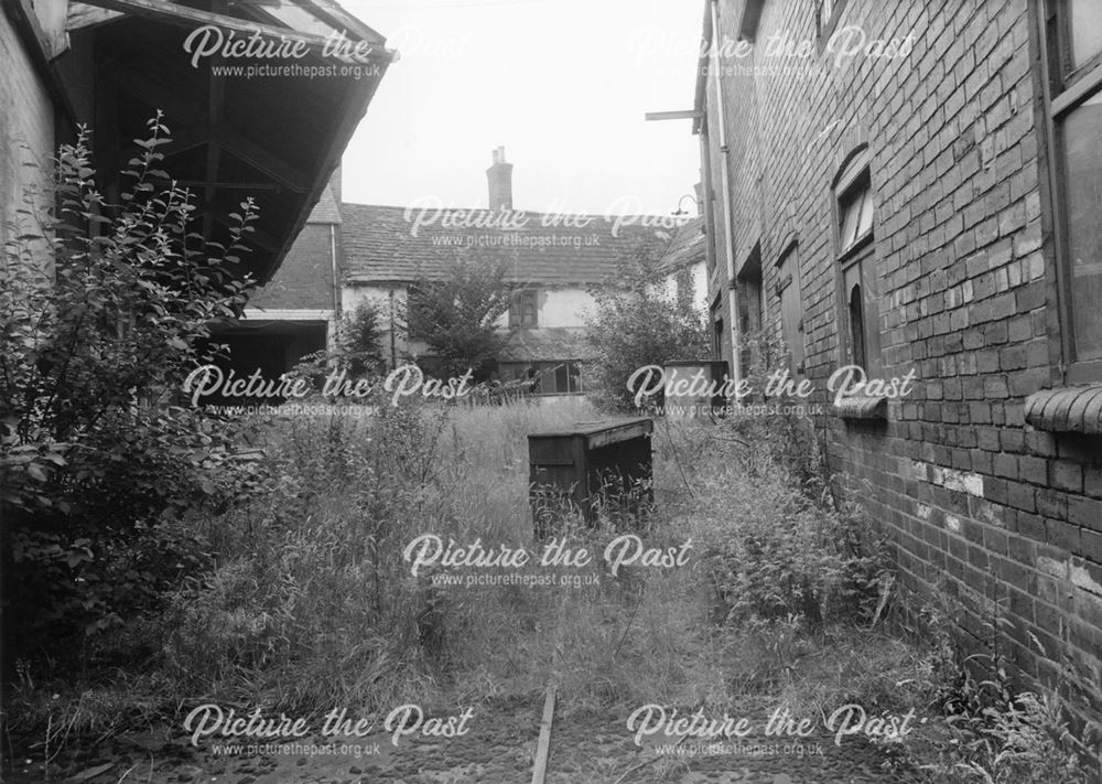 Yard and Outbuildings, No 2 St Mary's Gate, Chesterfield, 1987