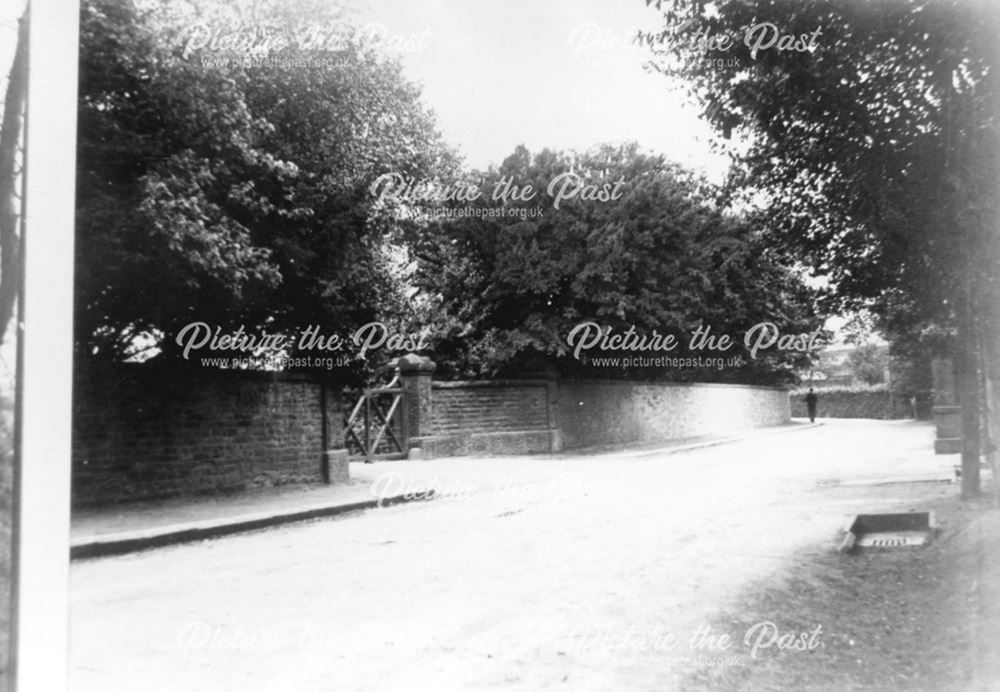 Entrance to Ashgate House, Ashgate Road, Chesterfield, c 1910