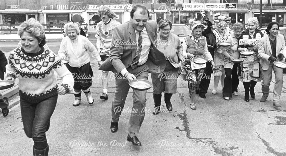 Pancake Day, Beetwell Street, Chesterfield, 1986