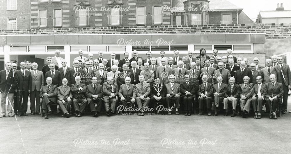 Chesterfield Bowling Club members, Chesterfield, c 1975
