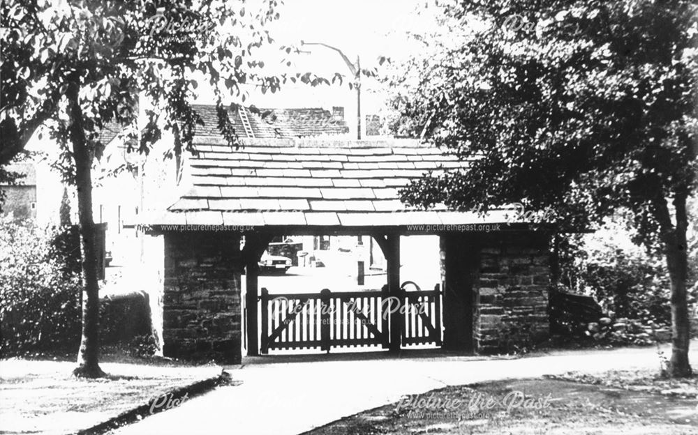 St John the Baptist Church, Staveley