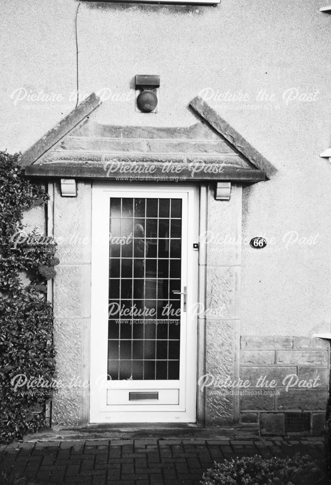 House on Highfield Lane, Newbold, Chesterfield, 2002