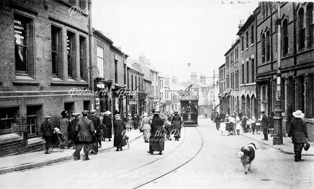 Girl Guides Parade, Bath Street, Ilkeston, c 1918