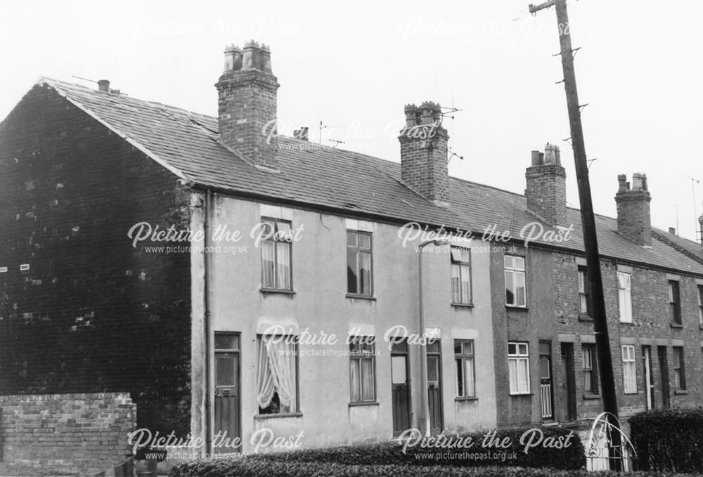 Nos 13-20, Brooke Street, Gallows Inn, Ilkeston, 1971