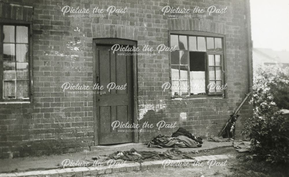 Front of Number 4, Blackburn Yard, Ilkeston, 1937