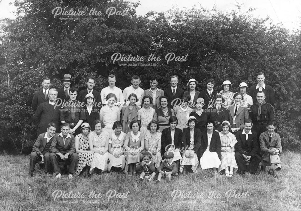 Christ Church Sunday School Treat group outside Parish Room, Ilkeston, 1935