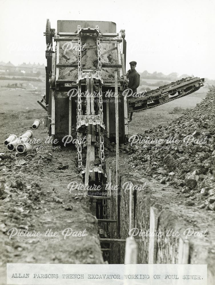 Trench Excavator At Work, Cotmanhay Estate, Ilkeston, c 1946