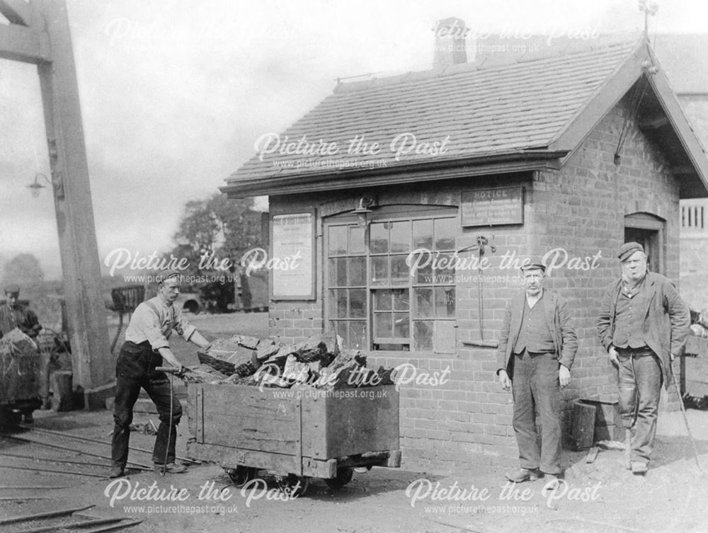 Pit Top Weighing Machine, Denby Colliery, 1898