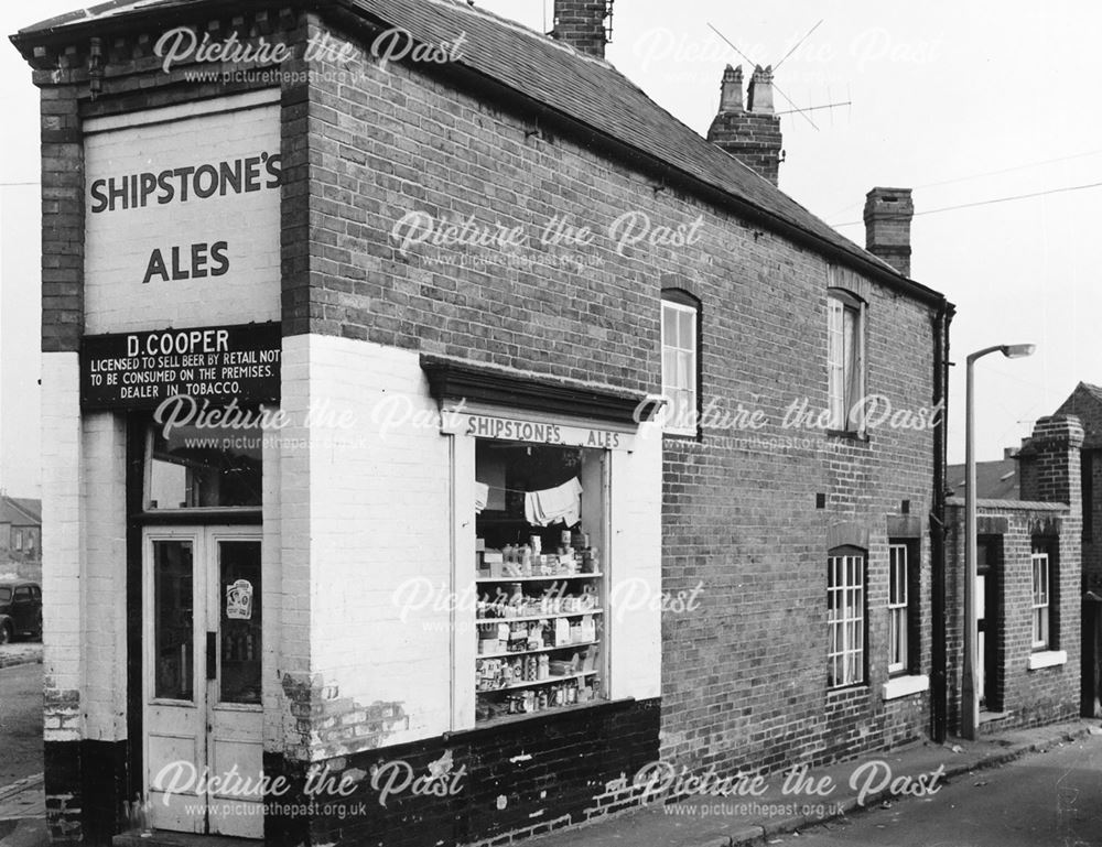 Off-licence on the corner of Rutland Terrace and Belvoir Street, Ilkeston, 1964