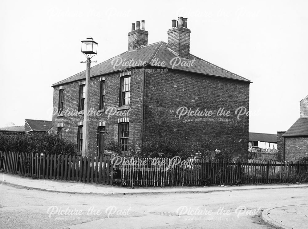 Crompton Street East Side, Ilkeston, 1962