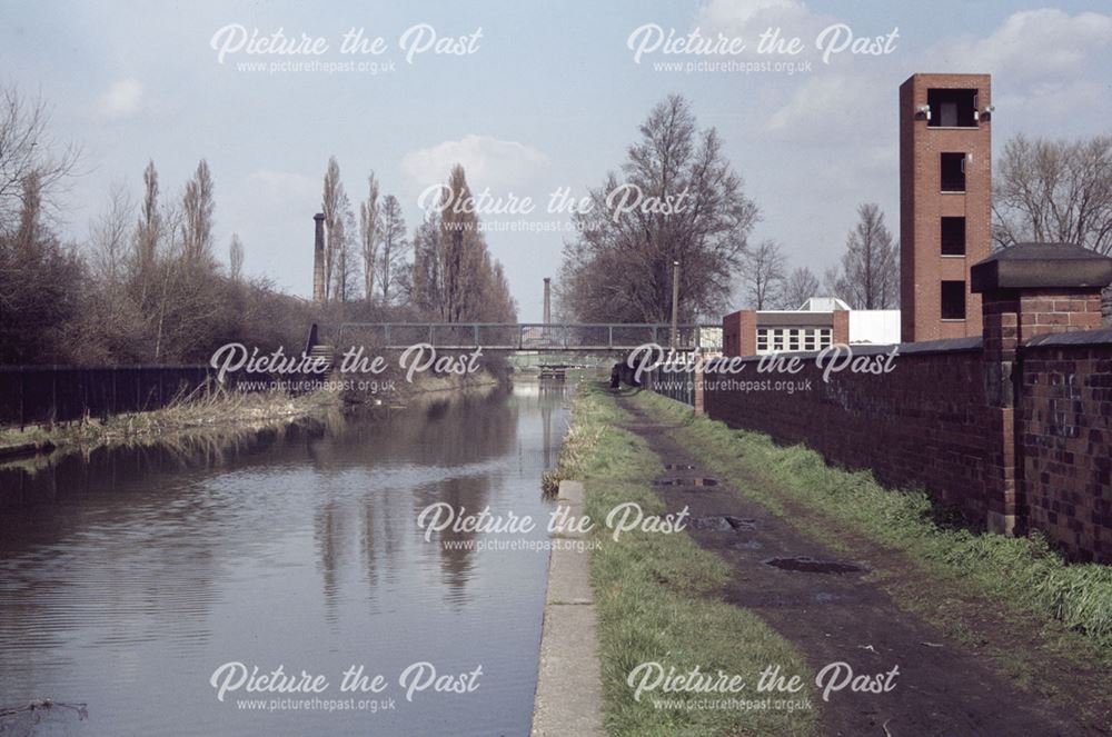 Erewash Canal alongside West Park, Long Eaton, 1980