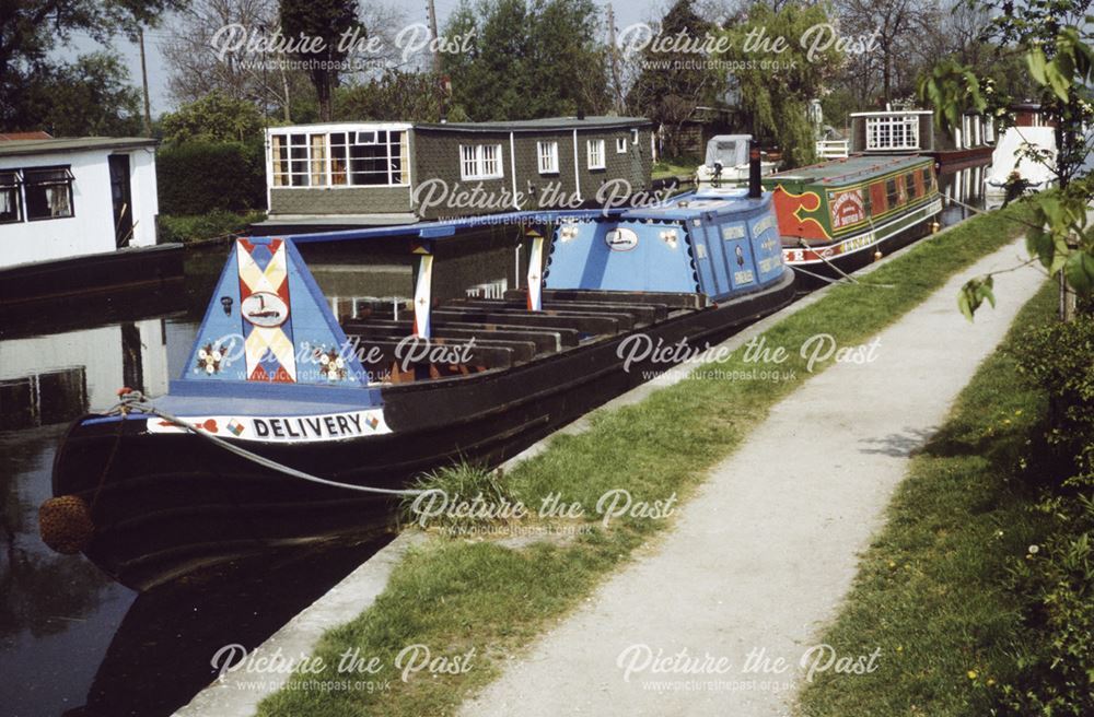 Boats on the Erewash Canal, Long Eaton, 1987