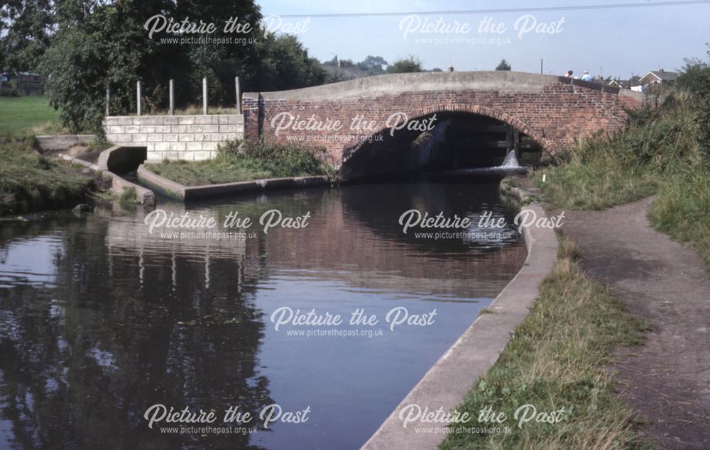 Erewash Canal at Potter's Lock, Larklands, Ilkeston, 1979