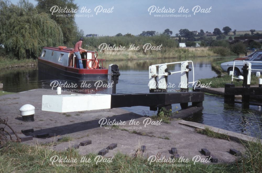 Narrowboat leaving lock on the Erewash Canal, Gallows Inn, Ilkeston, 1979