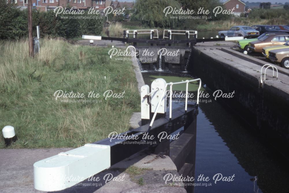 Lock on the Erewash Canal, Gallows Inn, Ilkeston, 1979