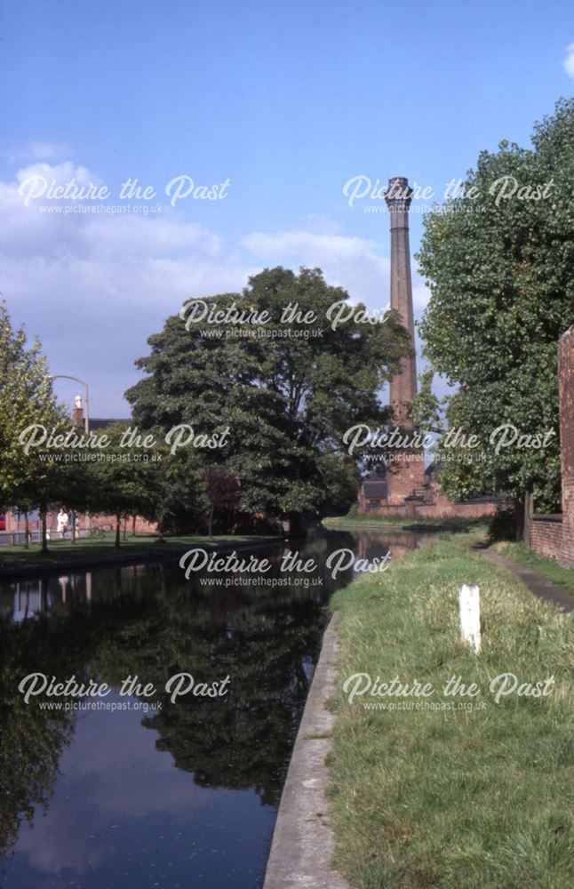 Erewash Canal north of Station Road, Sandiacre, 1979