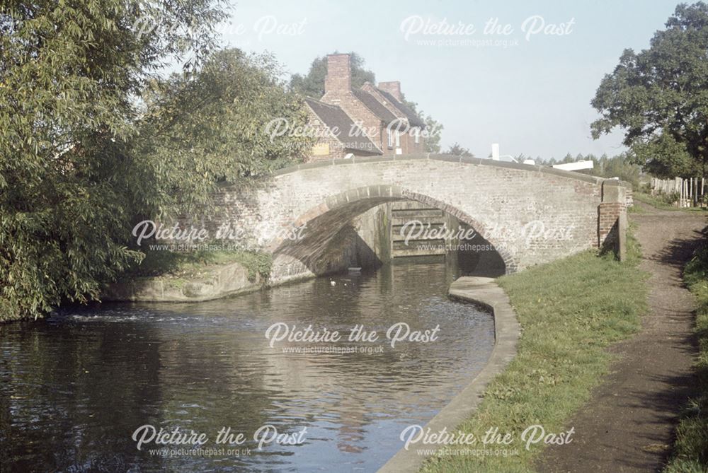 Erewash Canal at Sandiacre Lock, Sandiacre, 1979