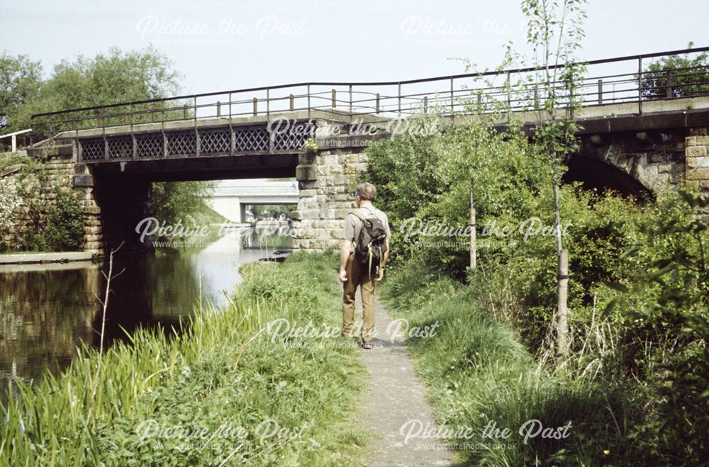 Railway bridge over the Erewash Canal near the Sheet Stores, Long Eaton, 1987