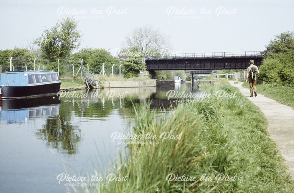 Railway bridge over the Erewash Canal near the Sheet Stores, Long Eaton, 1987