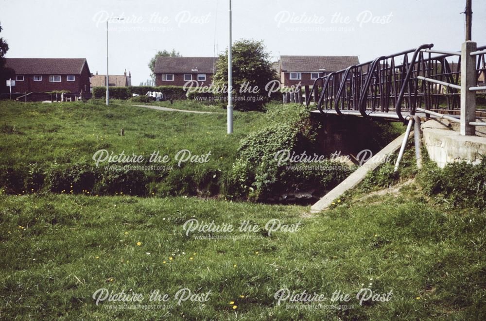 Footbridge over the River Erewash near Bennett Street, Sandiacre, 1987