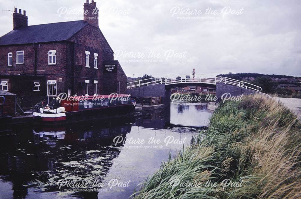 Erewash Canal, Bridge Street, Cotmanhay, Ilkeston, 1990