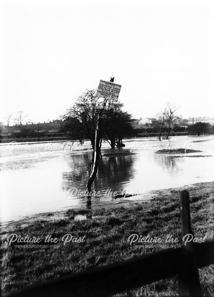 Flooding, Hallam Fields, Ilkeston, c 1960