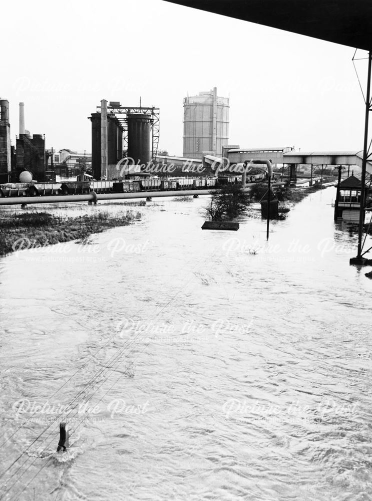 Floods, Stanton Works, Ilkeston, 1960