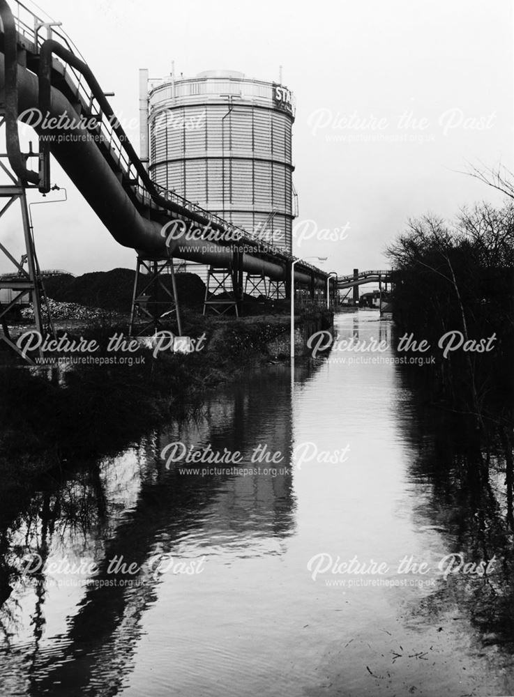 Floods, Stanton Works, Ilkeston, 1960