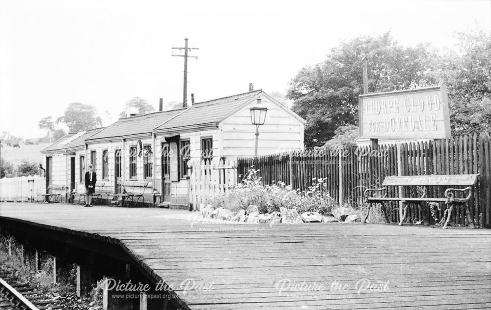 Thorpe Cloud Station, Dovedale