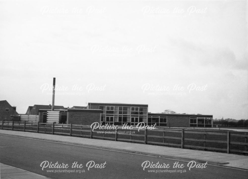 Dovedale Primary School, Long Eaton, 1971