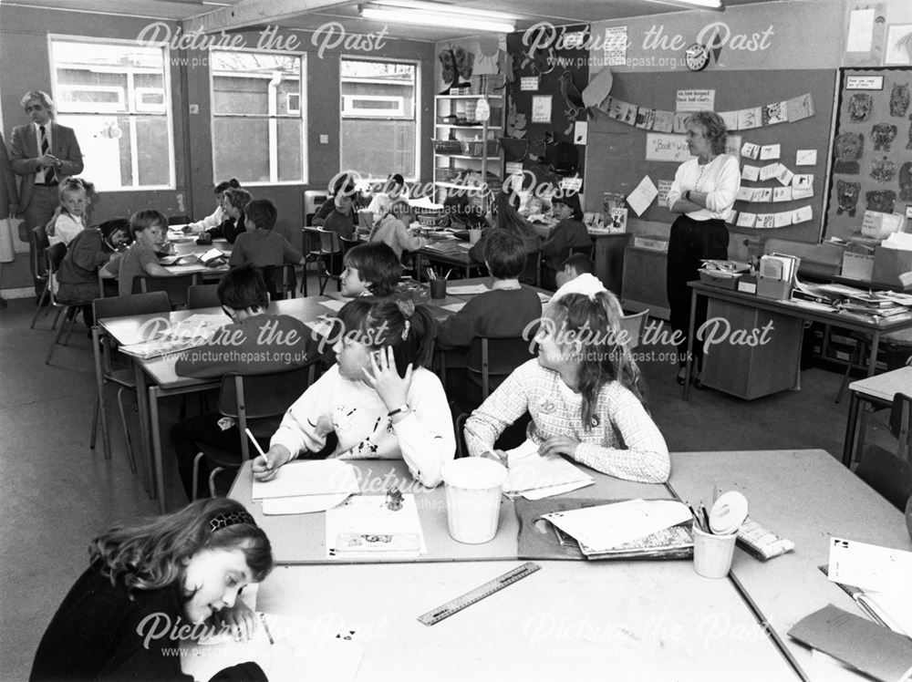 Dovedale Primary School, Long Eaton, 1990