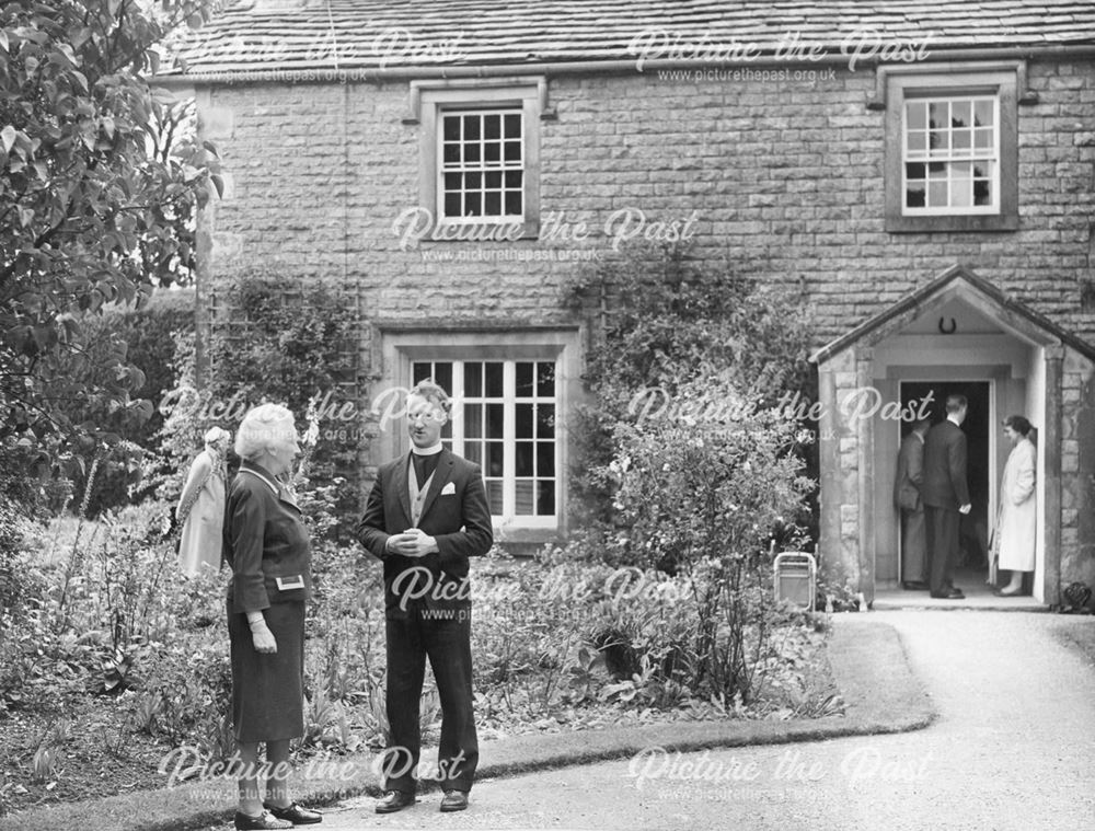 Garden Party at King Sterndale Hall