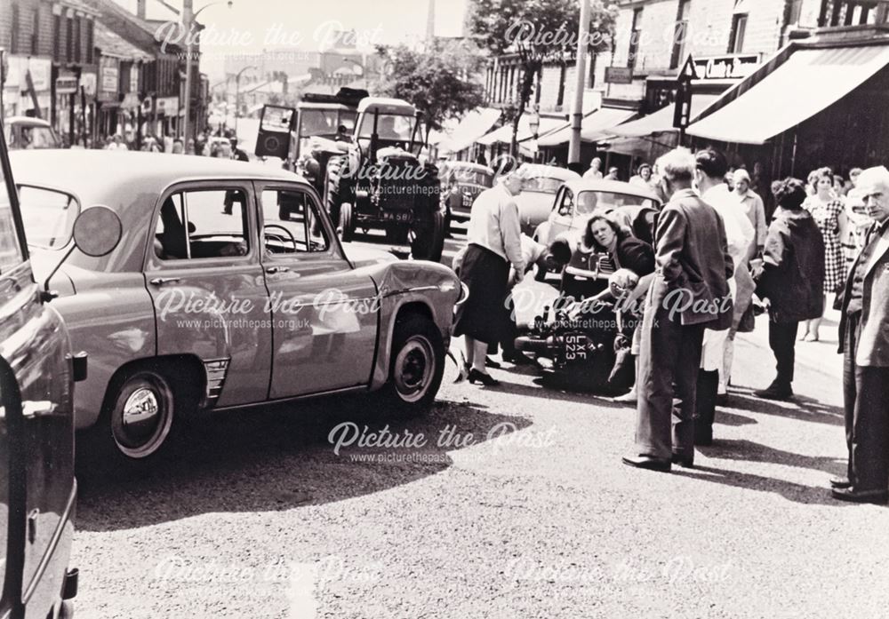 Accident in High Street West, Glossop, 1960s