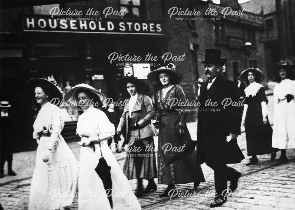 Sermons Walk, High Street East, Glossop, c 1900?