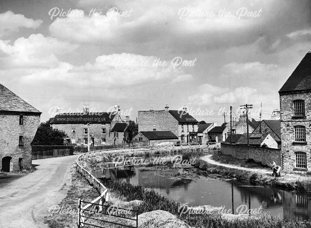 The wharf of the Trent and Mersey canal at Shardlow Village