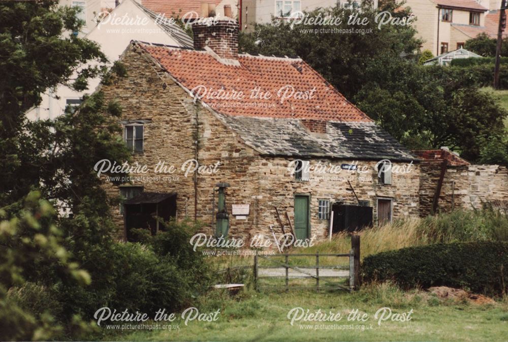 Old cottages, Barber's Lane, Killamarsh