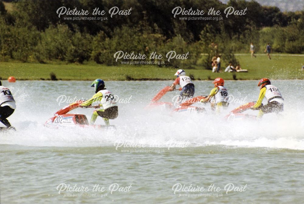 Jet-skiing race on the lake, Rother Valley Country Park