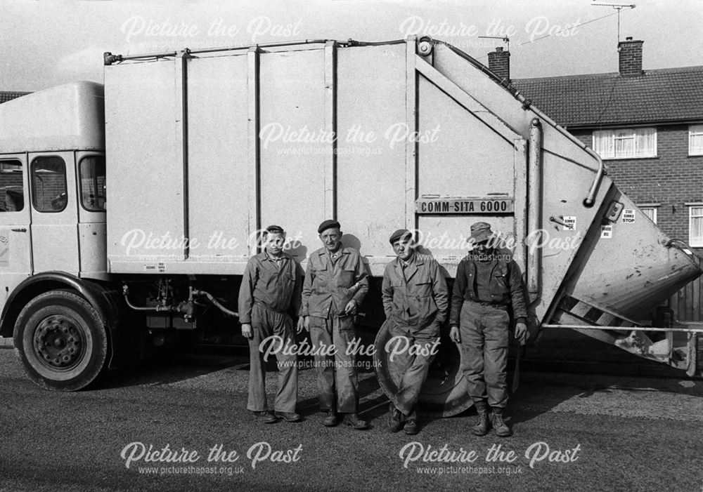 'Dustbin Men' - Refuse collection, South Normanton