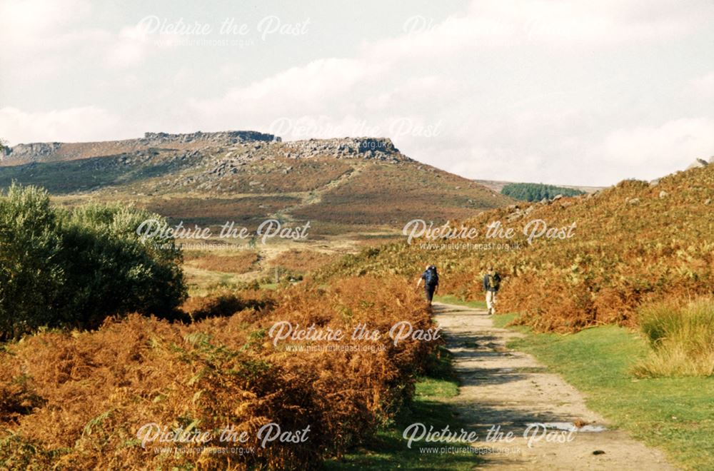 Duke's Drive and Carl Wark in the Burbage Valley