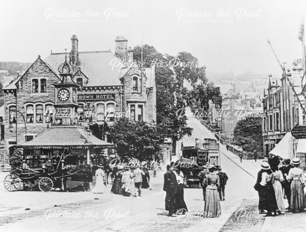 Junction of Bank Road and Crown Square