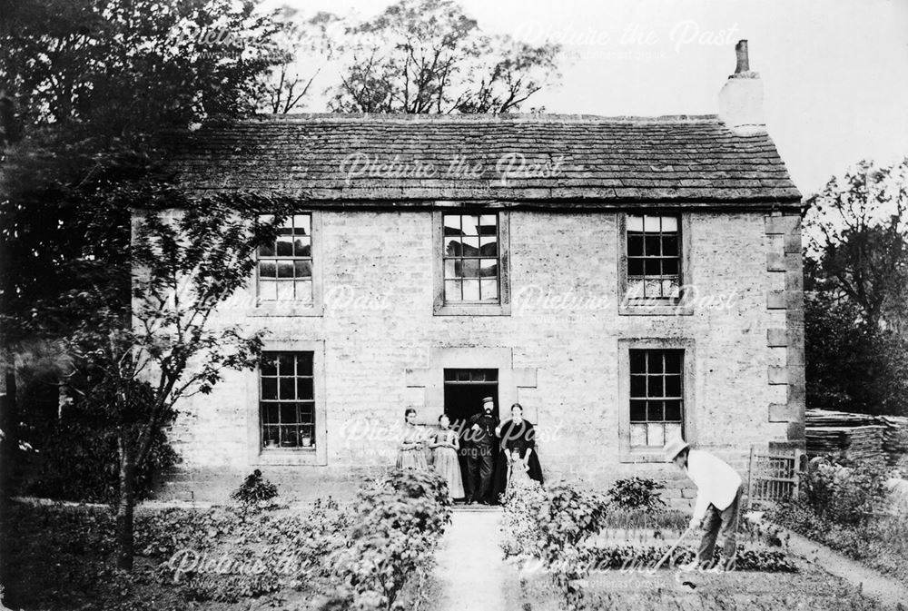 Adam Hill Cooper and Family at Vincent House, Brough