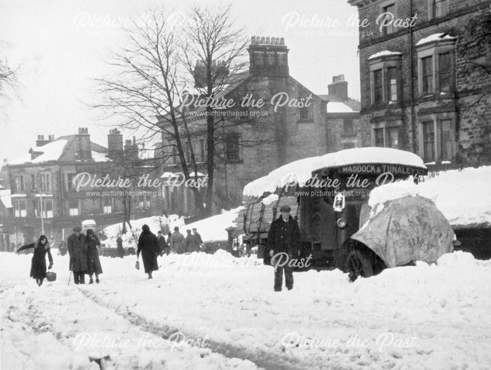 Snowbound lorry, the snow storm of 24th-26th February, Terrace Road, Buxton, 1933