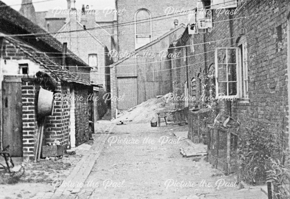 Salt Alley, Ashbourne, mid 20th century