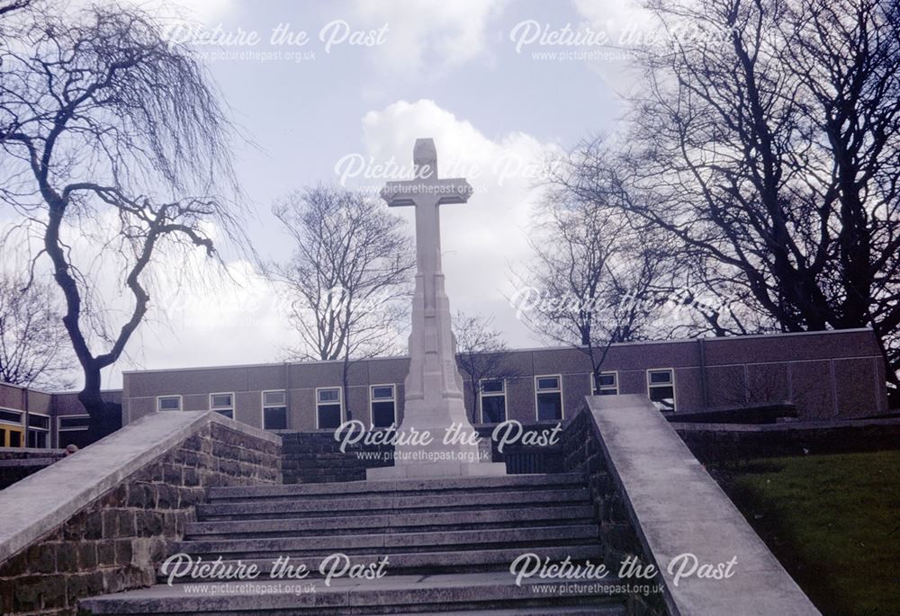 Cross in St Mary's Churchyard, Market Place, Ilkeston, c 1970s