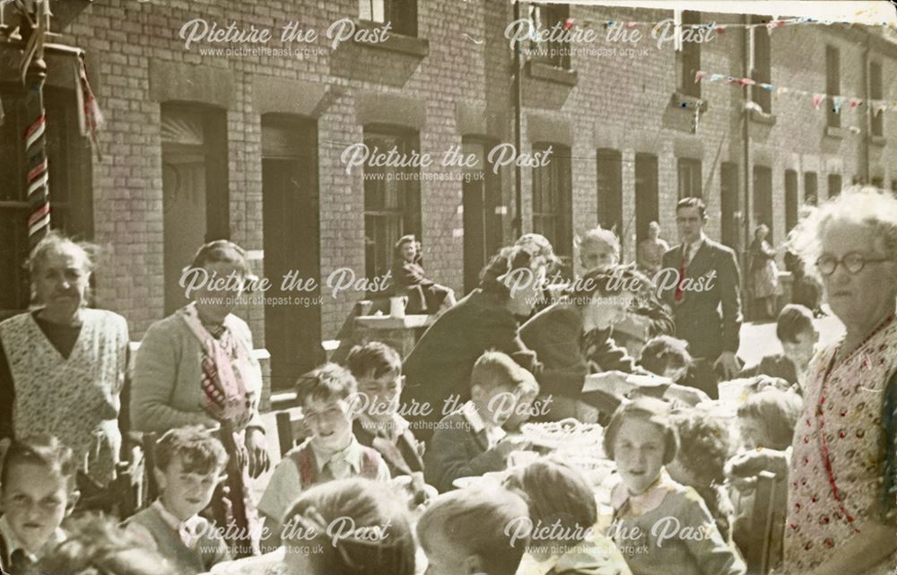 V J Day celebrations, Vale Street, off Pear Tree Road, Normanton, Derby, 1945