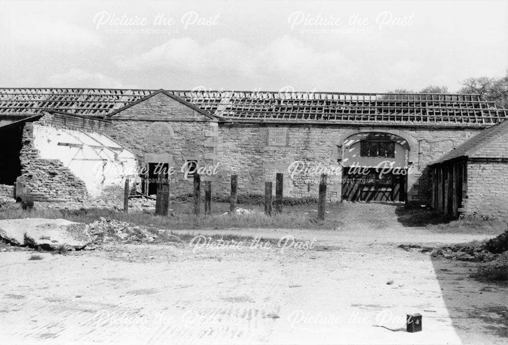 Lydgate Farm, Longedge Lane, Wingerworth, 1975