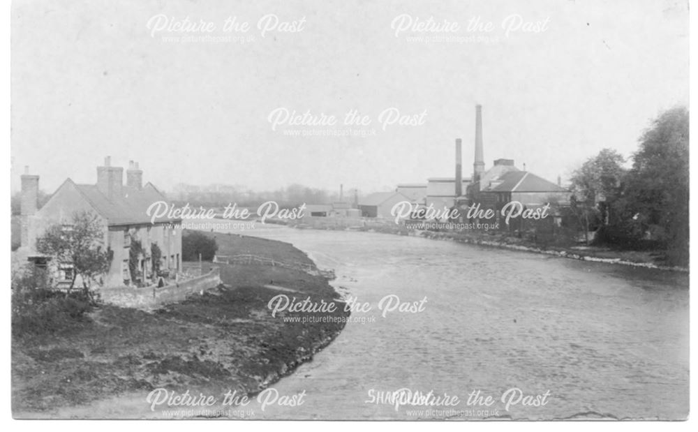 River Trent near Cavendish Bridge