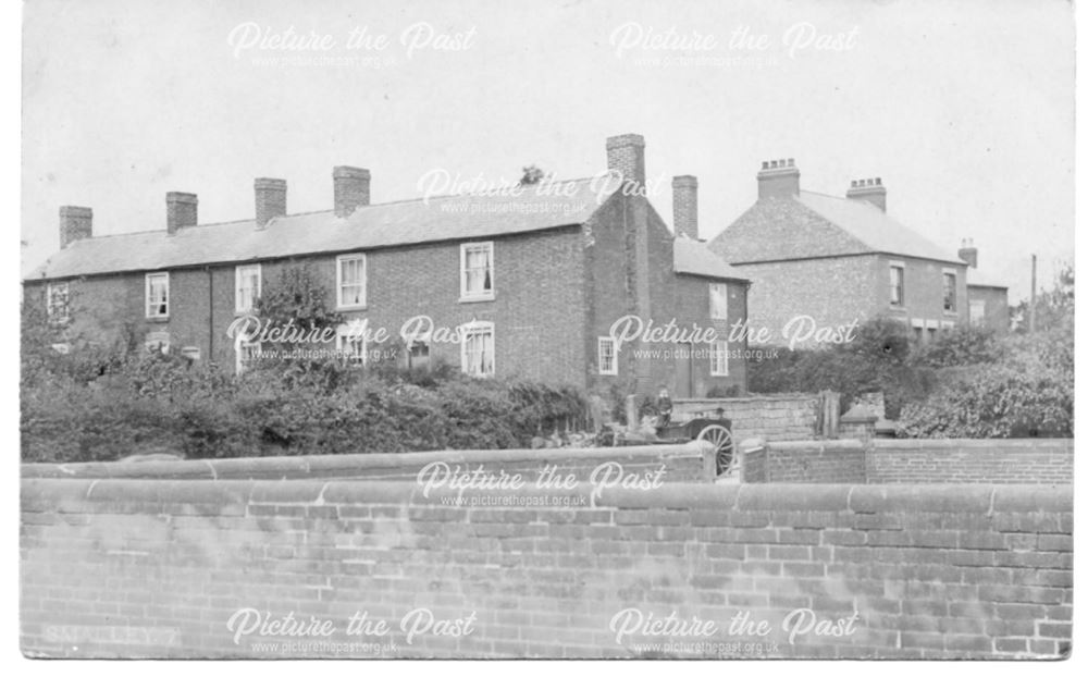 Houses in Smalley